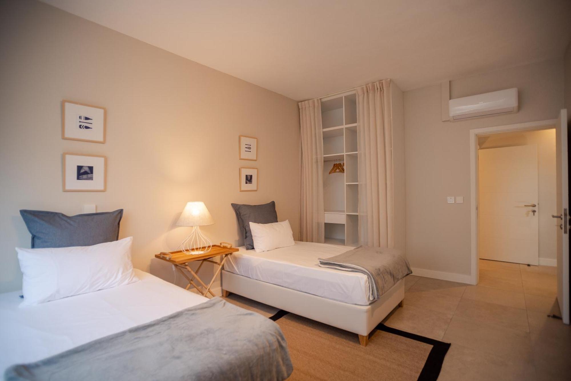 Blue Coral Beachfront Penthouse Flic-en-Flacq Dış mekan fotoğraf